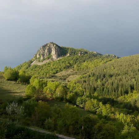Semana Guesthouse Vrata Buitenkant foto